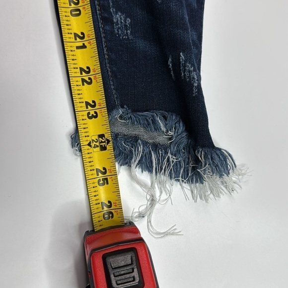 KanCan Signature Skinny Distressed Dark Wash Jeans Size 26 - Picture 6 of 11
